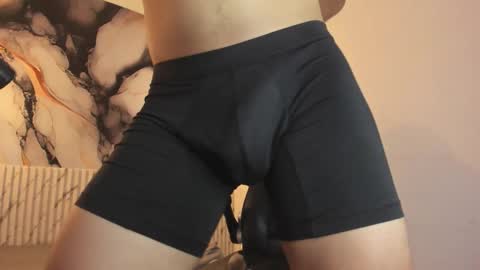 santiagocool online show from 05/07/26, 09:20