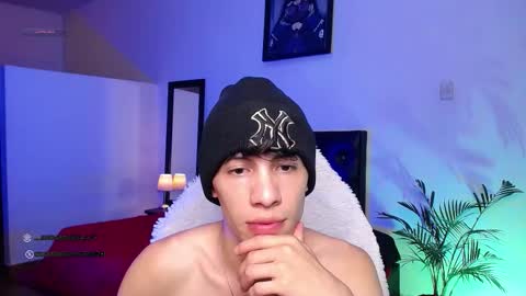 SANTAGO online show from 11/13/25, 02:49