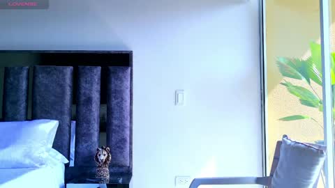 Santiago Seans online show from 04/25/26, 02:03