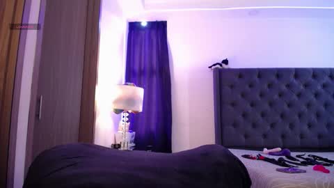 Snapshot of santino_coopers chatting on 11/18/25, 07:40 marilyn online show from 11/18/25, 07:40