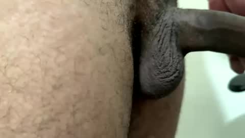 Snapshot of santos017 chatting on 02/24/25, 05:09 Big black cock horny online show from 02/24/25, 05:09