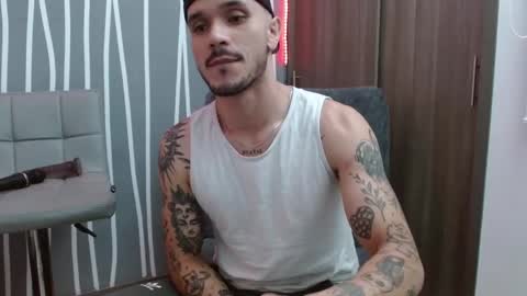 Snapshot of santti_torres chatting on 02/27/26, 04:12 Santy Torres online show from 02/27/26, 04:12