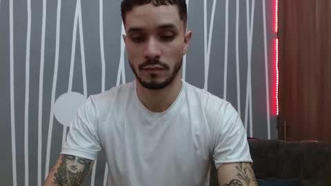 Snapshot of santti_torres chatting on 03/13/26, 03:57 Santy Torres online show from 03/13/26, 03:57