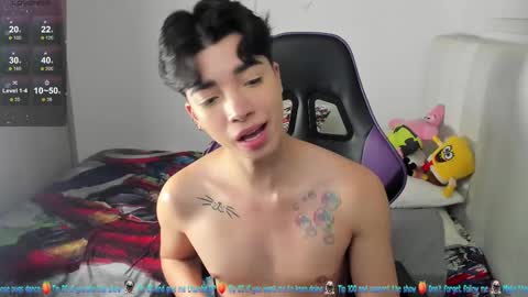 Mr. Santiago online show from 02/20/25, 01:08