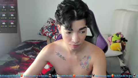 Mr. Santiago online show from 02/22/25, 01:35