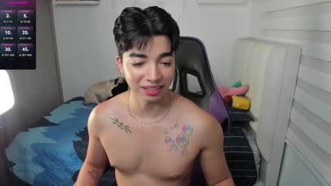 Mr. Santiago online show from 10/18/25, 01:12