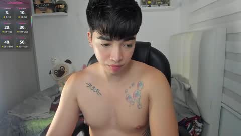 Mr. Santiago online show from 04/25/26, 01:36