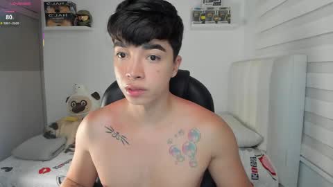 Mr. Santiago online show from 04/28/26, 01:49
