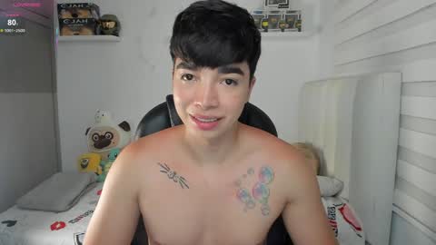 Mr. Santiago online show from 04/29/26, 01:37