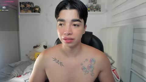 Snapshot of santy7u7 chatting on 05/05/26, 01:30 Mr. Santiago online show from 05/05/26, 01:30