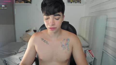 Snapshot of santy7u7 chatting on 05/15/26, 02:02 Mr. Santiago online show from 05/15/26, 02:02