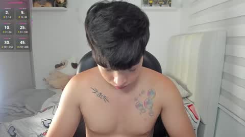 Snapshot of santy7u7 chatting on 05/16/26, 01:54 Mr. Santiago online show from 05/16/26, 01:54