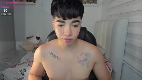 Mr. Santiago online show from 06/20/26, 01:25