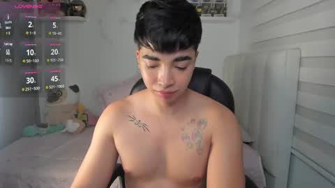 Mr. Santiago online show from 07/11/26, 01:58