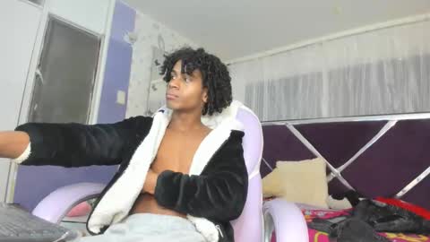 santy online show from 12/15/25, 06:45