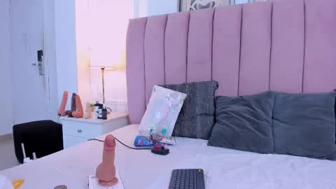 Snapshot of santy_carrington chatting on 03/10/26, 09:09 Santiago Carrington online show from 03/10/26, 09:09