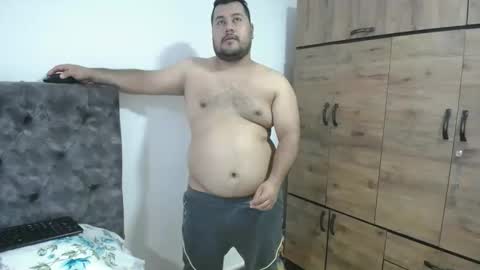 Snapshot of santy_gold chatting on 09/13/25, 07:02 Santiago online show from 09/13/25, 07:02