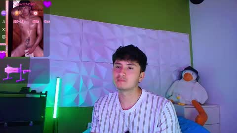 Santyago online show from 10/03/25, 07:22