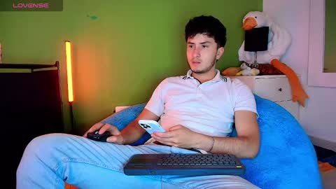 Santyago online show from 11/06/25, 07:15