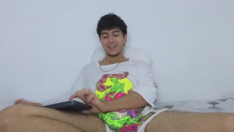 santybig18 online show from 01/07/25, 08:56