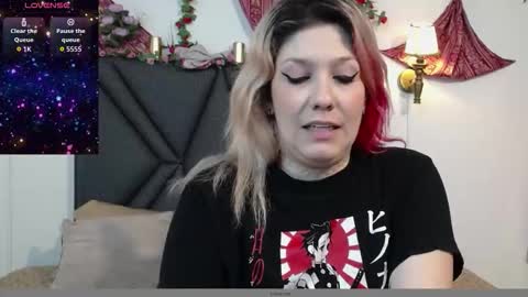 sanyaseraphine0 online show from 11/01/25, 08:11