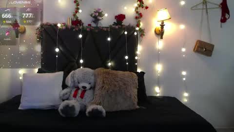 Snapshot of sanyaseraphine0 chatting on 04/11/26, 07:18 sanyaseraphine0 online show from 04/11/26, 07:18