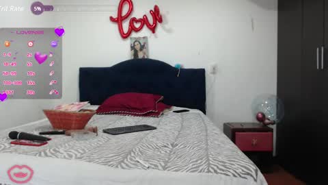 Snapshot of sanyi_hot chatting on 03/12/25, 09:56 sanyi online show from 03/12/25, 09:56