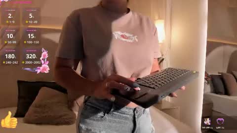 Saori  online show from 06/13/26, 11:52
