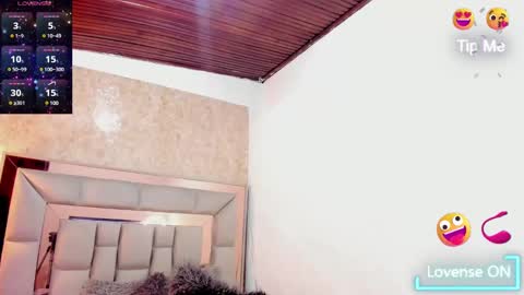 Saori online show from 02/19/25, 12:11