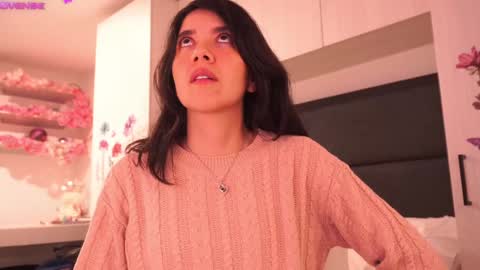 Snapshot of saory10 chatting on 12/21/24, 05:47 S A O R Y 3 online show from 12/21/24, 05:47