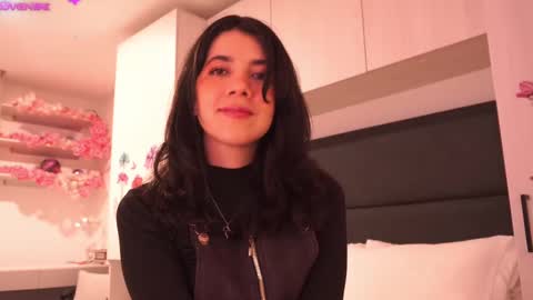 Snapshot of saory10 chatting on 02/20/25, 06:17 S A O R Y 3 online show from 02/20/25, 06:17