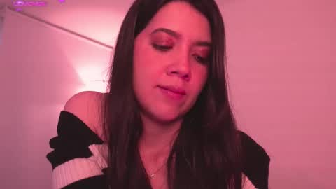 Snapshot of saory10 chatting on 10/20/25, 10:43 S A O R Y 3 online show from 10/20/25, 10:43