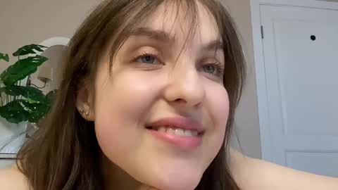 Anny online show from 04/21/26, 02:51