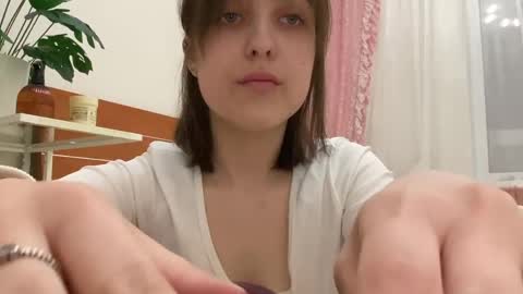 Anny online show from 05/11/26, 07:11