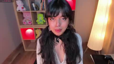 saphyralux online show from 06/20/26, 10:23