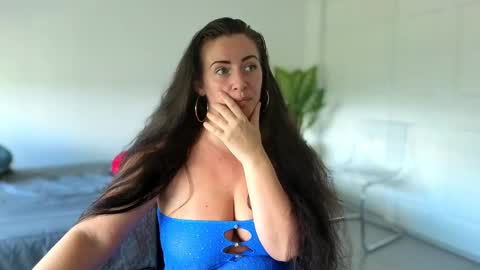 sapphir3xoxo online show from 09/16/25, 02:51