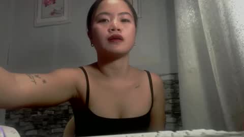 sapphire_amora online show from 10/08/25, 09:51