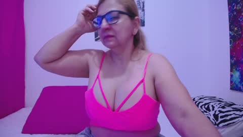 sara online show from 01/07/25, 02:19