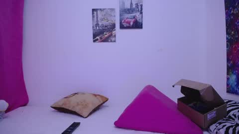 sara online show from 01/15/25, 11:21