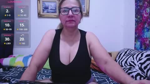 sara online show from 11/05/25, 11:16