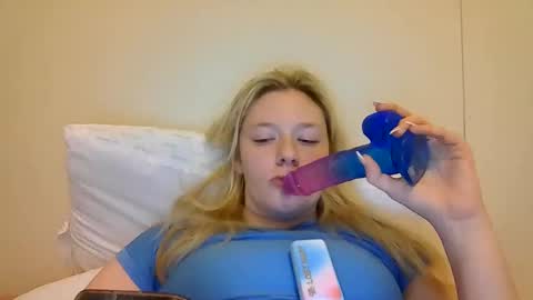 sara9920 online show from 05/04/26, 01:56