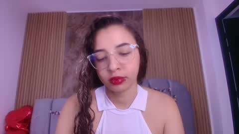 Sara online show from 05/02/26, 11:59