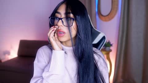 Sara  online show from 12/20/24, 01:00