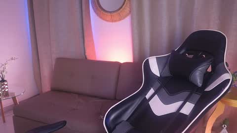 Sara  online show from 01/17/25, 03:43