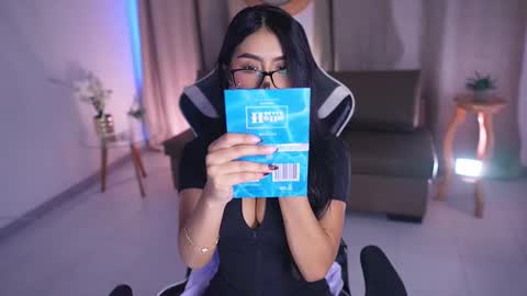 Sara  online show from 03/04/25, 12:55