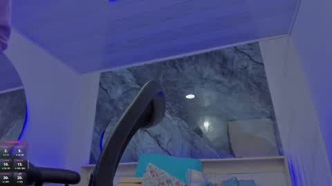 sara allenx online show from 11/05/25, 11:32