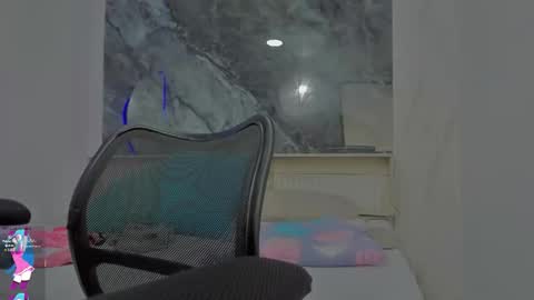 sara allenx online show from 11/30/25, 07:29