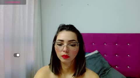 Sara  online show from 09/23/25, 01:25