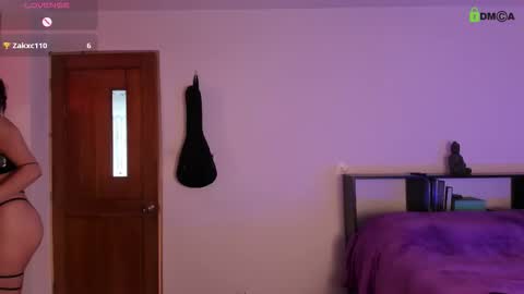 Snapshot of sara_aster chatting on 03/18/26, 05:16 sara_aster online show from 03/18/26, 05:16