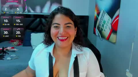 Snapshot of sara_bdsm chatting on 06/20/26, 12:41 sara_bdsm online show from 06/20/26, 12:41